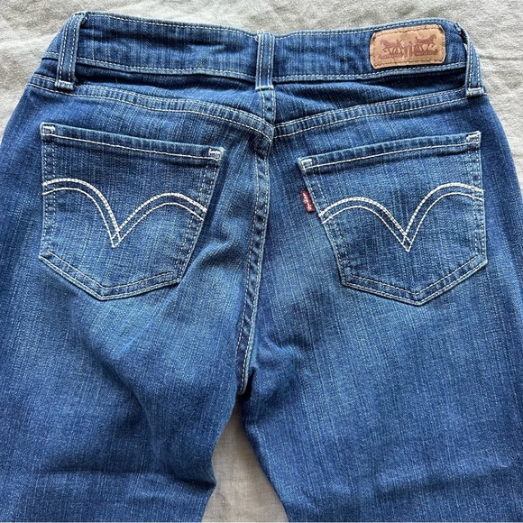 Levi’s “Leggings” Jeans - Size 26 - Picture 4 of 9